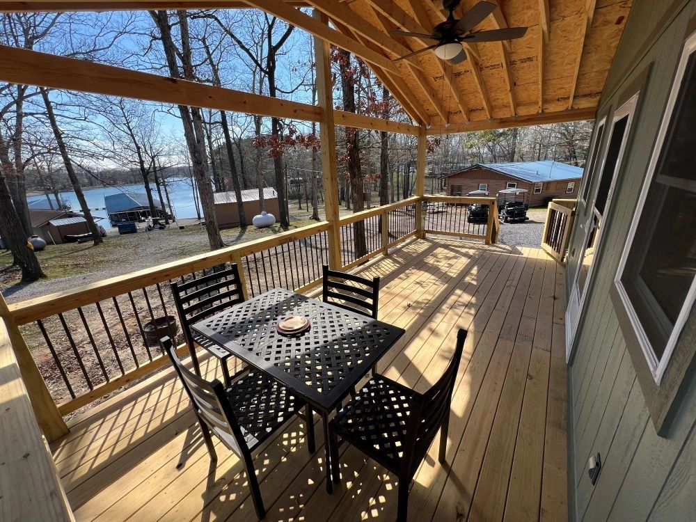 Cabin 3 – The Crappie covered deck and marina view